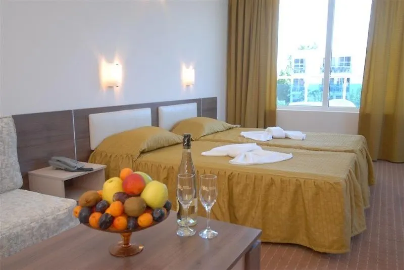 Hotel Esperanto Słoneczny Brzeg