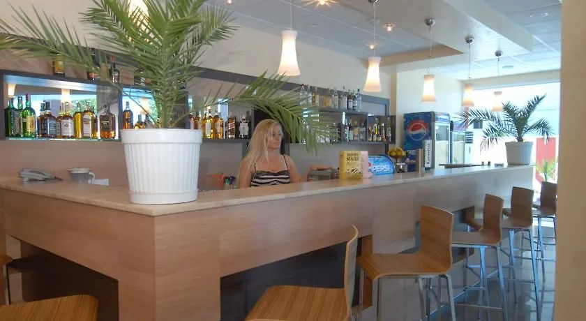 Hotel Esperanto Słoneczny Brzeg